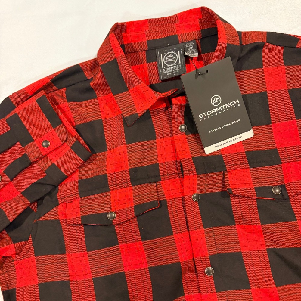 Stormtech Performance Logan Snap Front Shirt Mens Medium Red Black Plaid SFX-1